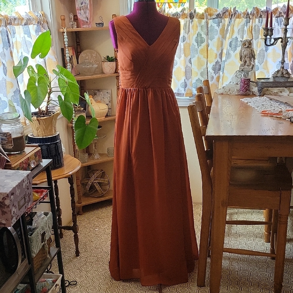 Orange Sleeveless V-Neck Maxi Sundress for Weddings. B